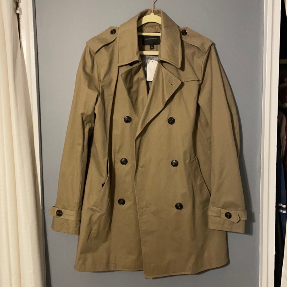 Banana Republic Men’s trench coat